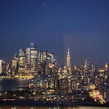 Apartamento Luxurious 2 Bed ! Mins To Nyc! Union City Exterior foto