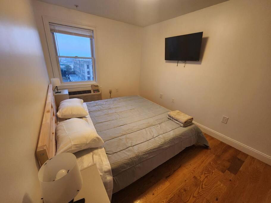 Apartamento Luxurious 2 Bed ! Mins To Nyc! Union City Exterior foto