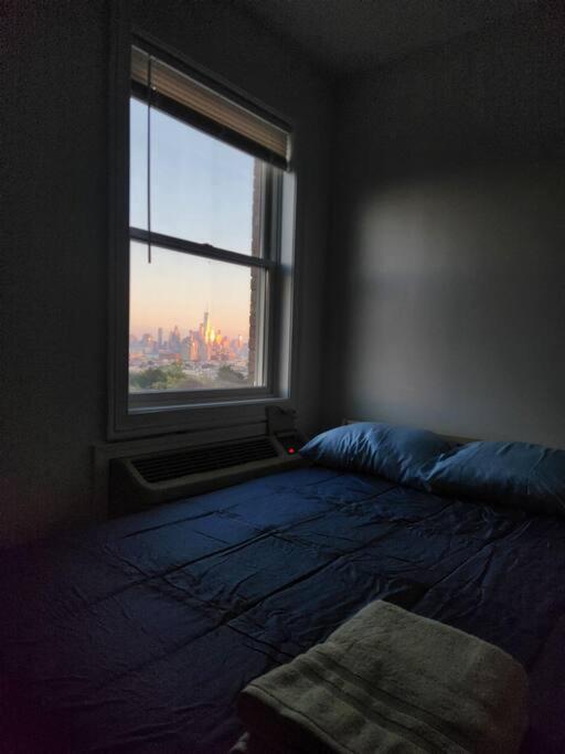 Apartamento Luxurious 2 Bed ! Mins To Nyc! Union City Exterior foto