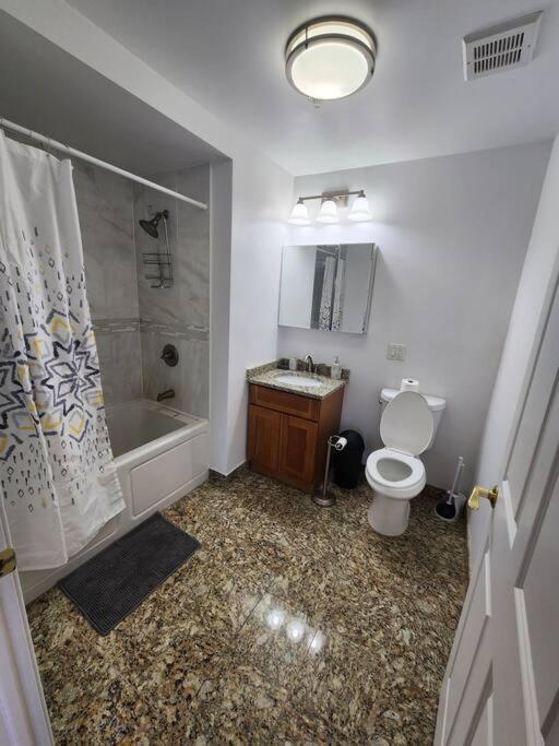 Apartamento Luxurious 2 Bed ! Mins To Nyc! Union City Exterior foto